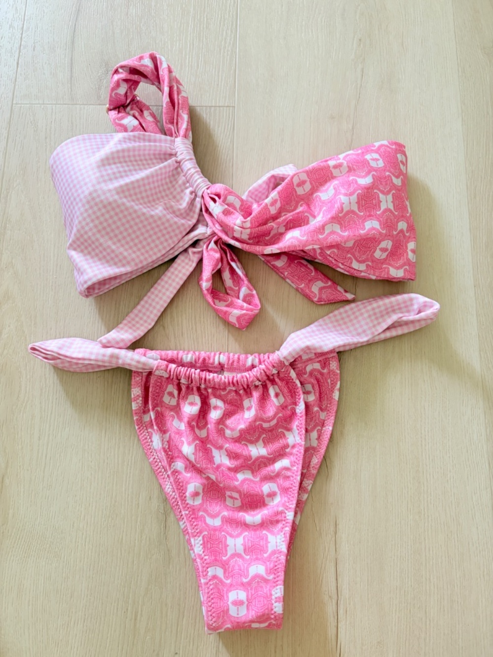 Strawberry Milk Mob Garden Party Bikini Swimsuit Set Pink White Size Small - Picture 5 of 8